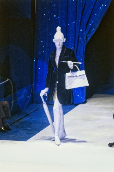 Look 68